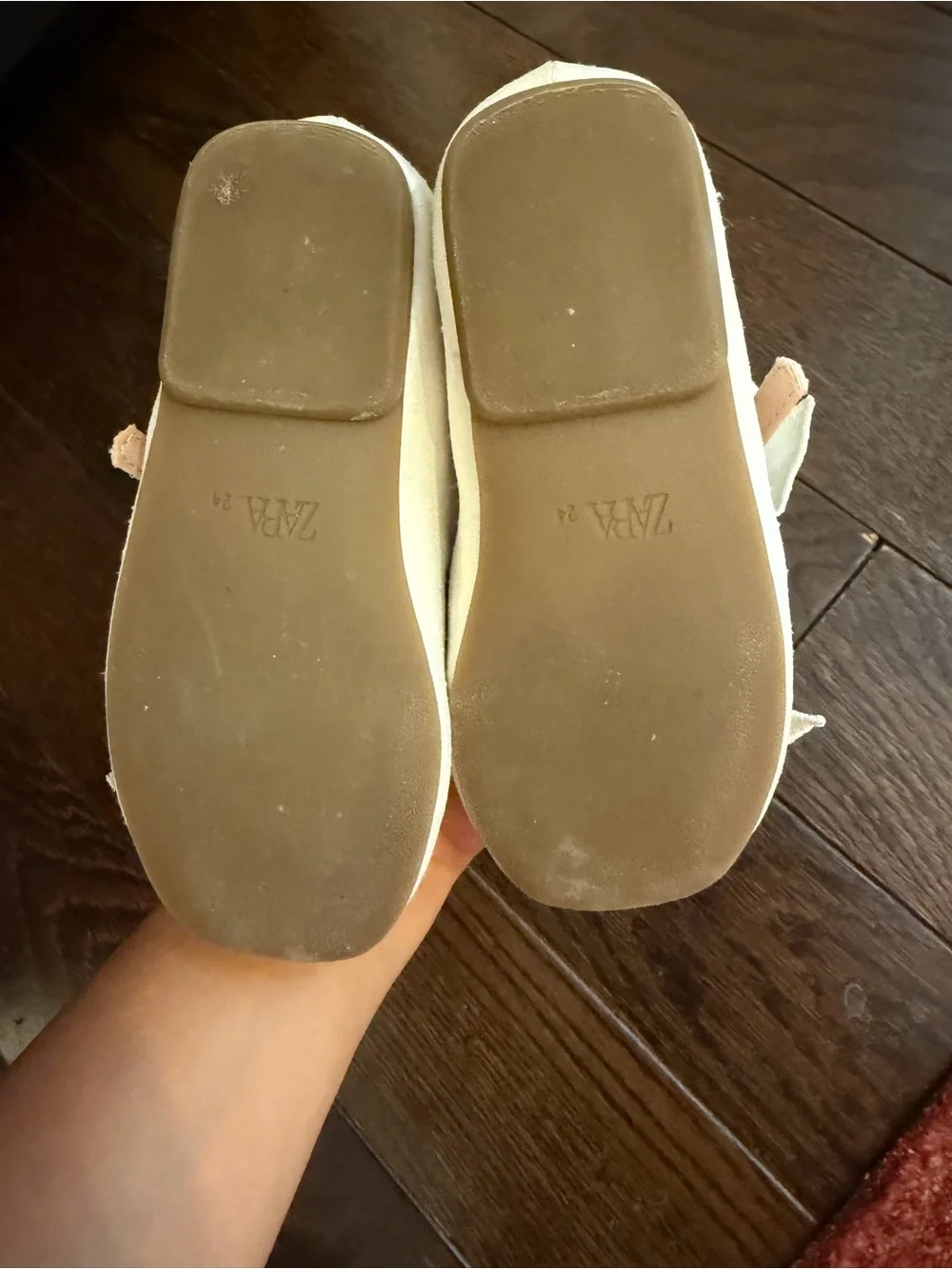 Zara Girls Cream white Bow Mary Jane Flats size 24